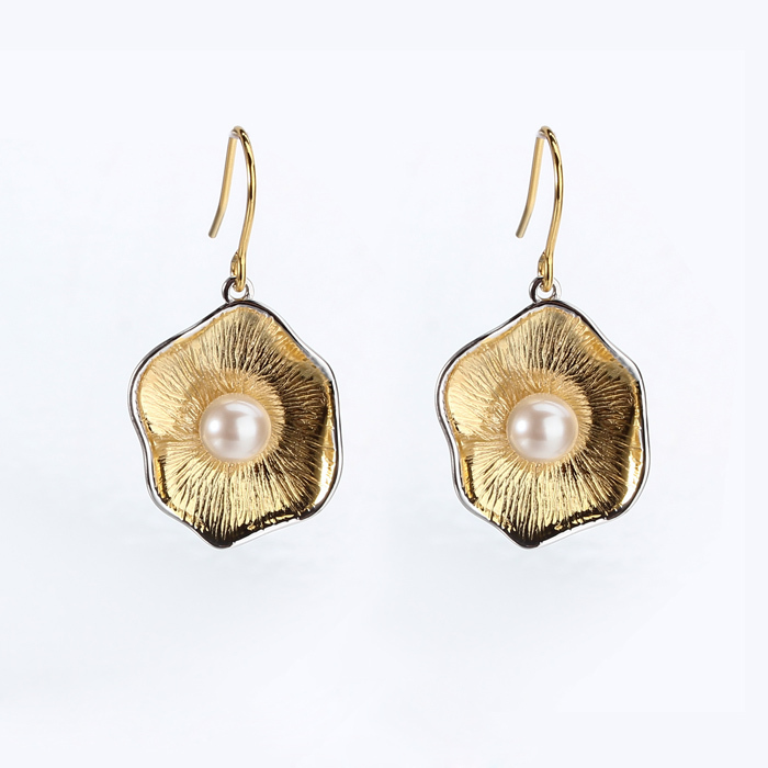 925 Sterling Silver Freshwater Pearl Flower Earings For Women