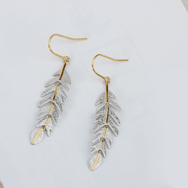925 Sterling Silver Two Tone Color Hammered Leaf Hook Earrings