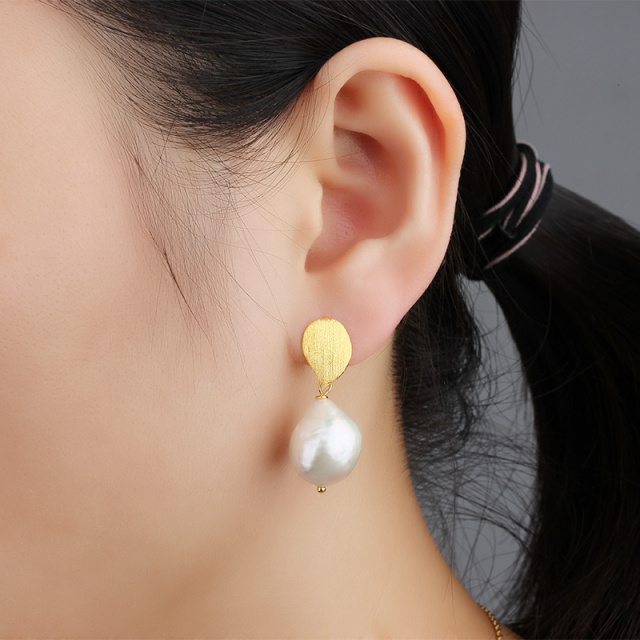 925 Sterling Silver Brushed Surface Baroque Pearl Earrings