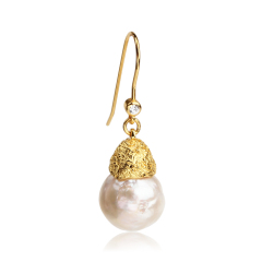 925 Sterling Silver Baroque Pearl Hammmered Earring