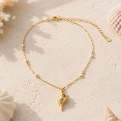 18K Gold PVD Plated Stainless Steel Spiky Conch Shell Charm
