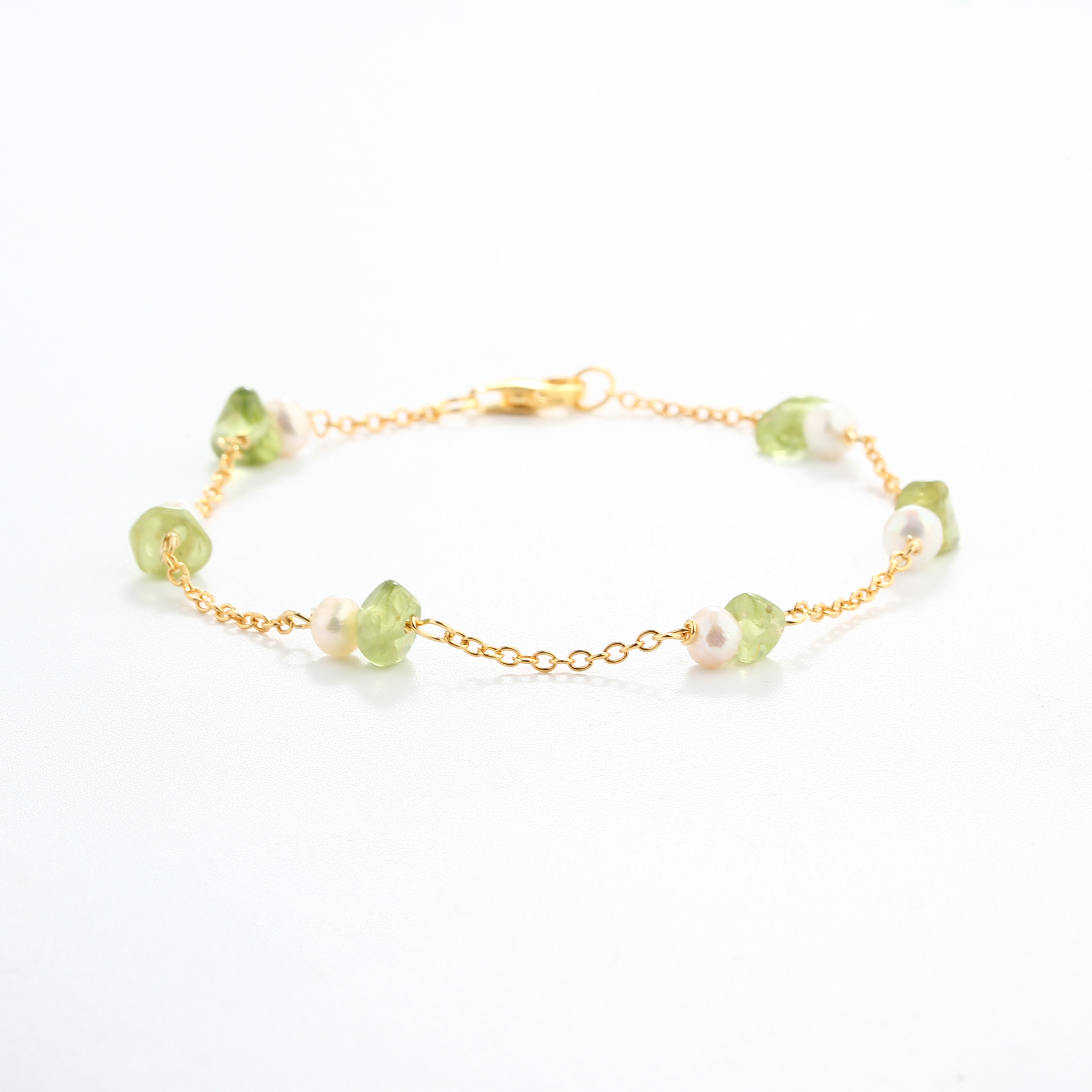925 Sterling Silver Prehnite Gemstone and Pearl Bracelet