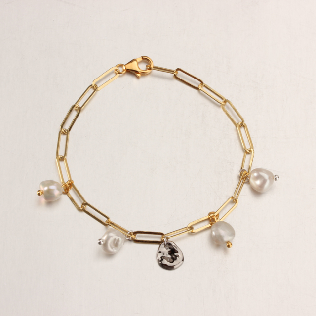 925 Sterling Silver Baroque Pearl Unique Design Bracelet