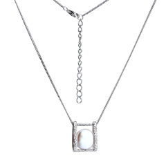 925 Sterling Silver Square Hammered Botton Baroque Pearl Necklace