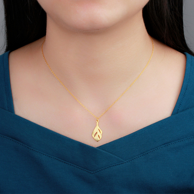 925 Sterling Silver Brush Leaf Pendant Necklace