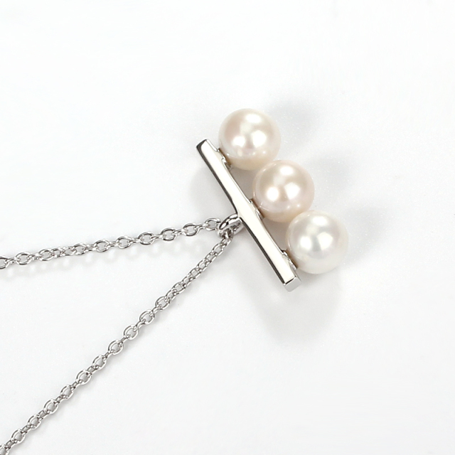925 Sterling Silver Pearl Necklace