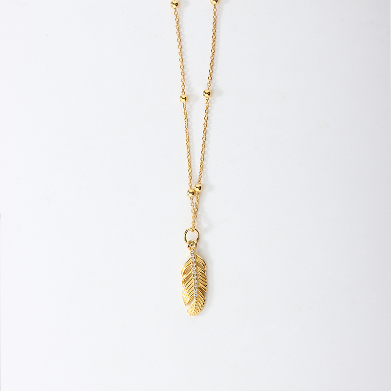 925 Sterling Silver Feather Pendant Necklace