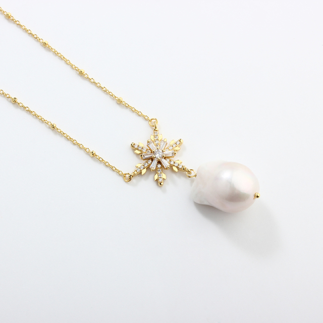 925 Sterling Silver Baroque Pearl Snowflake Necklace