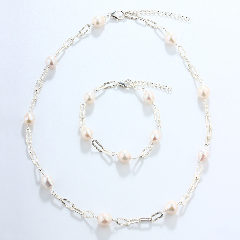 925 Sterling Silver Baroque Pearl with Brushed Paperclip Chain Bracelet