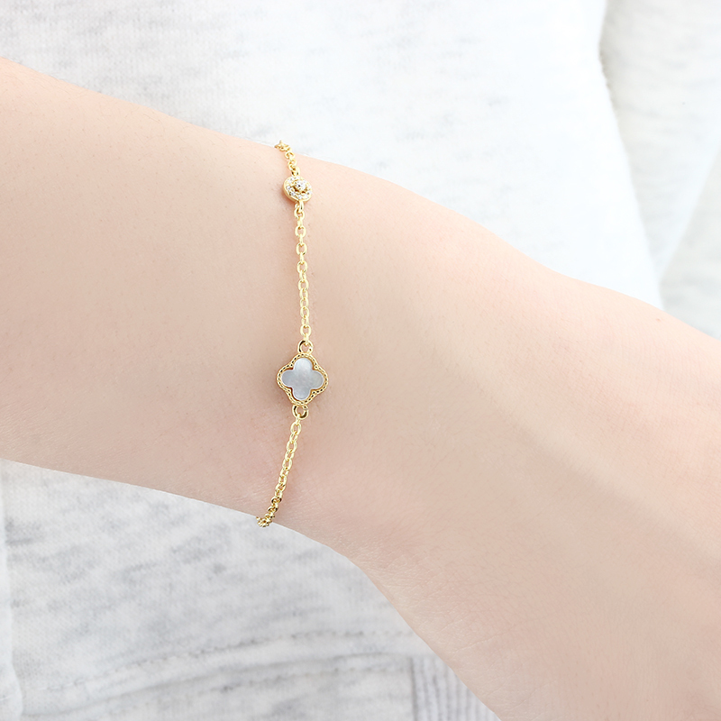 925 Sterling Silver White Mother Pearl Clover Bracelet