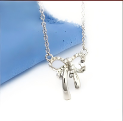 925 Sterling Silver Bow Pendant Necklace