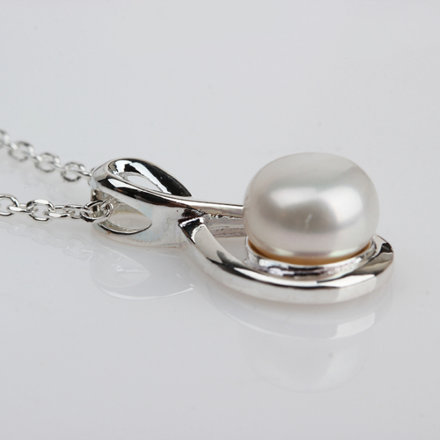 925 Sterling Silver Adjustable Infinity Pendant Necklace with Freshwater Pearl