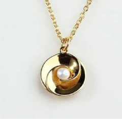 925 Sterling Silver Gold Swirl Pendant Necklace with Freshwater Pearl