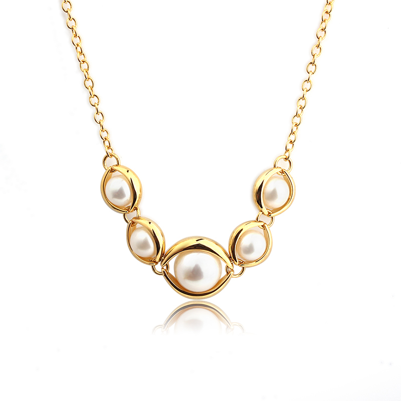 925 Sterling Silver Gold Textured Round Pendant Necklace with Freshwater Pearl Accent