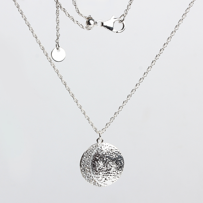 925 Sterling Silver Adjustable Textured Disc Pendant Necklace