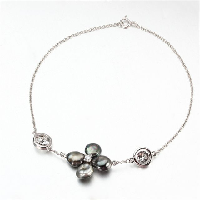 925 Sterling Silver Black Baroque Pearl Flower Bracelet with Crystals