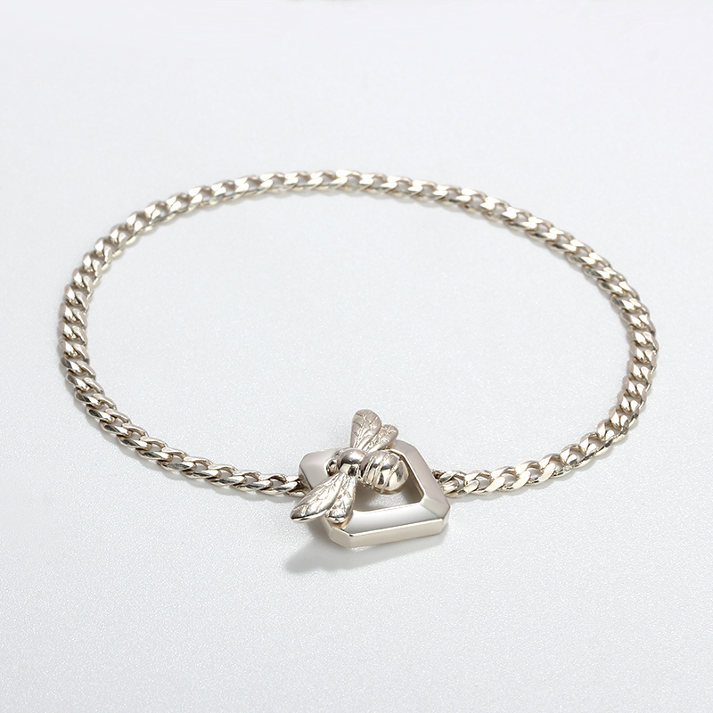 925 Sterling Silver Bee Toggle Bracelet