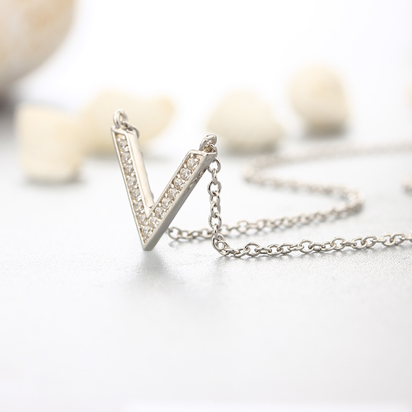 925 Sterling Silver Capital V Letter CZ Stones Necklaces