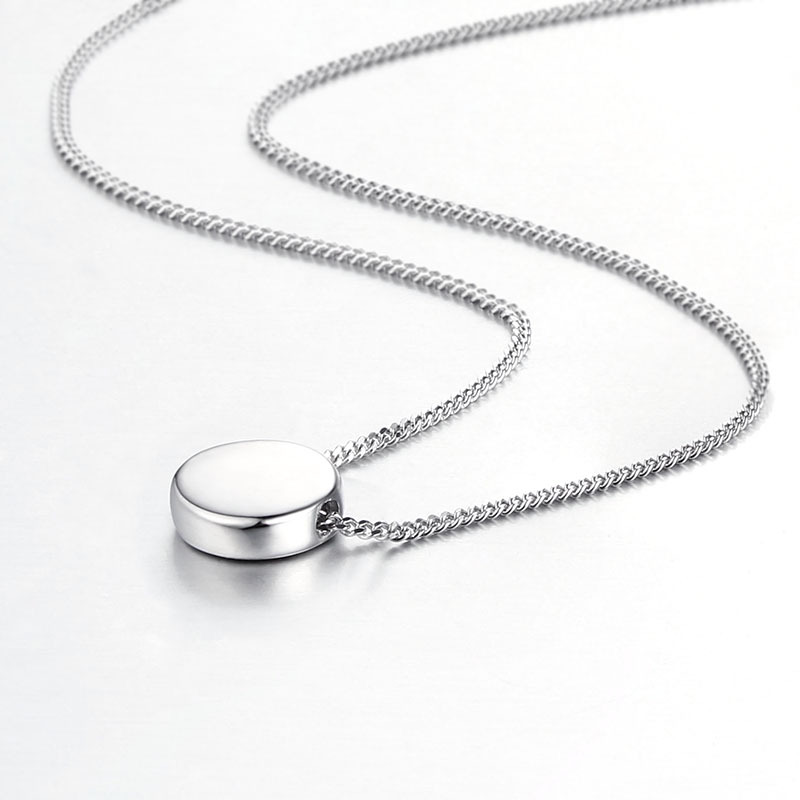 925 Sterling Round Pendant Necklaces