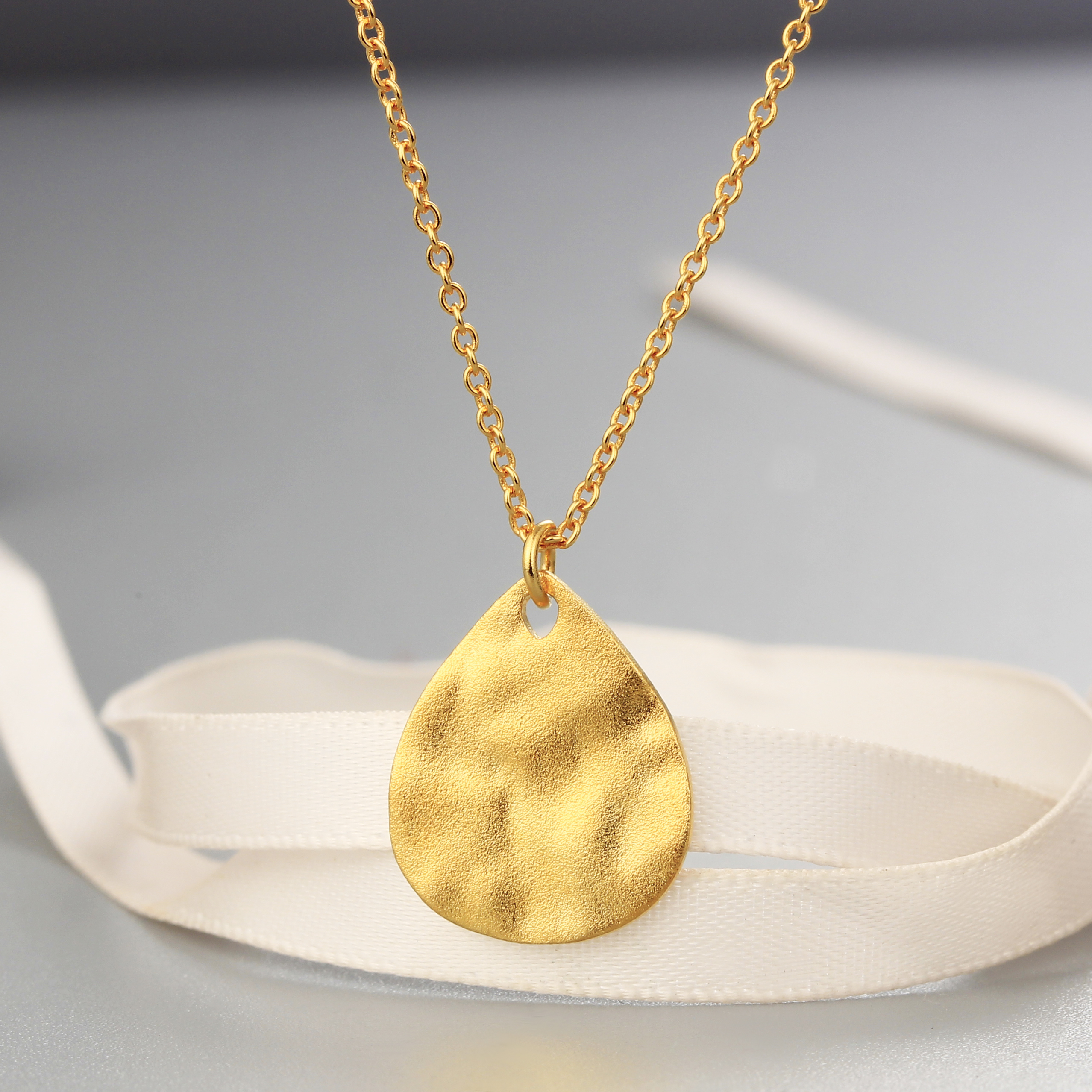 925 Sterling Silver Fashion Golden Leaf Necklaces