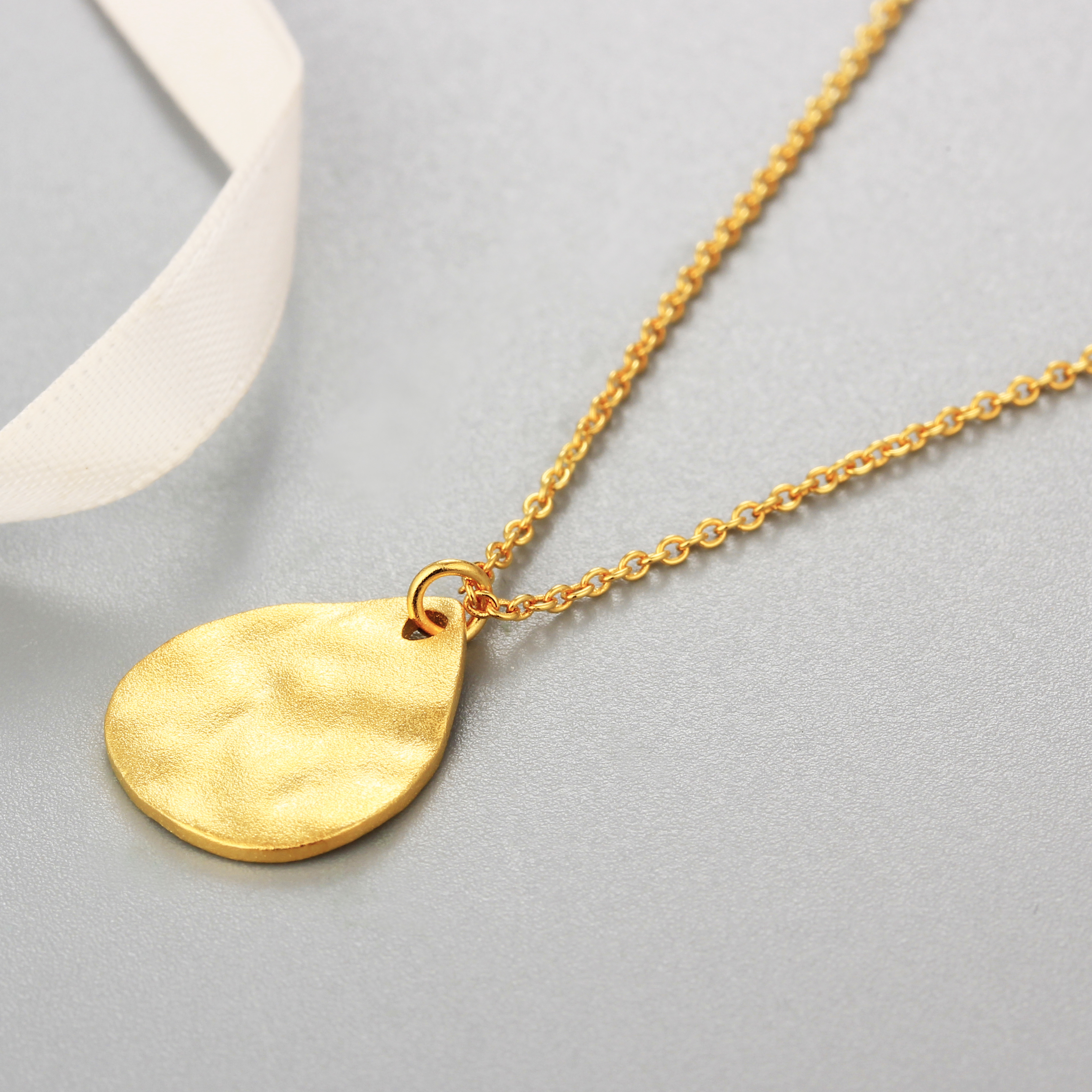925 Sterling Silver Fashion Golden Leaf Necklaces