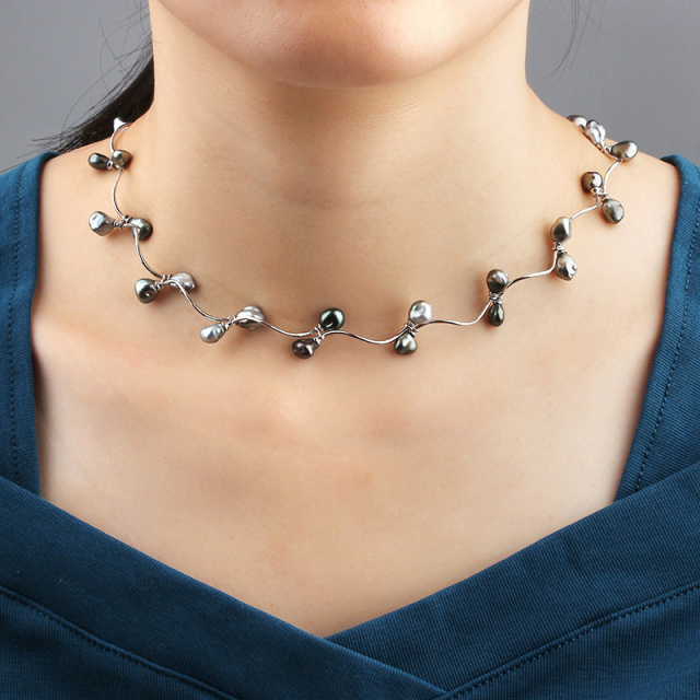 Sterling Silver Vintage Black Pearl Link Necklace