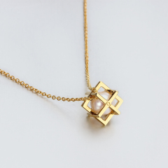 925 Sterling Silver Freshwater Pearl Cube Necklace
