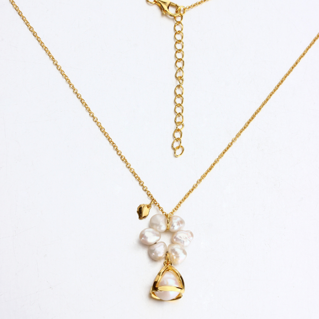 925 Sterling Silver Pearl Necklace