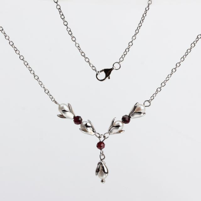 925 Sterling Silver Fresh Water Pearl And Gemstone Necklace