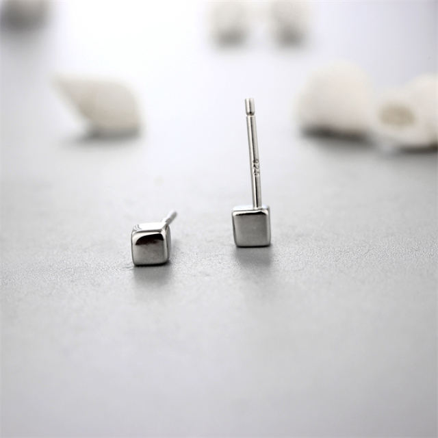 925 Sterling Silver Cube Stud Earrings