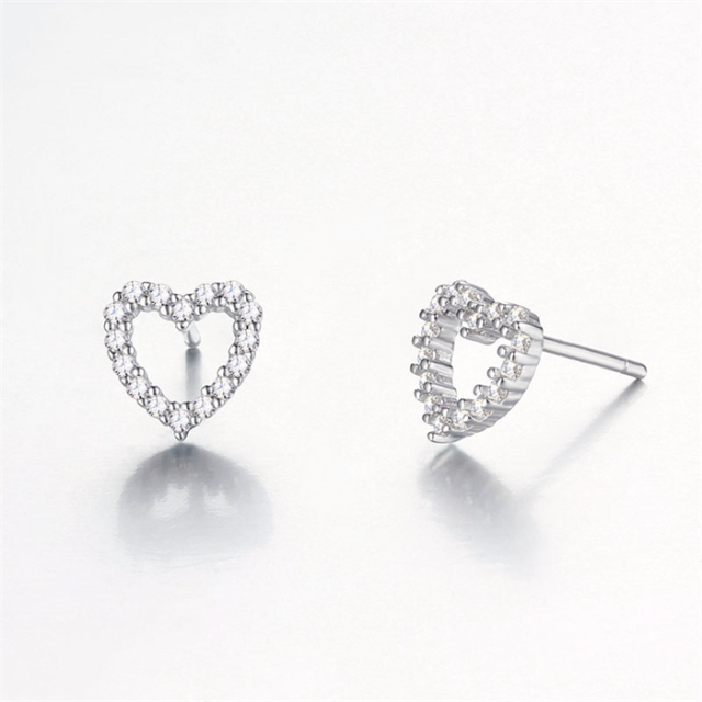 925 Sterling Silver Heart Stud Earrings