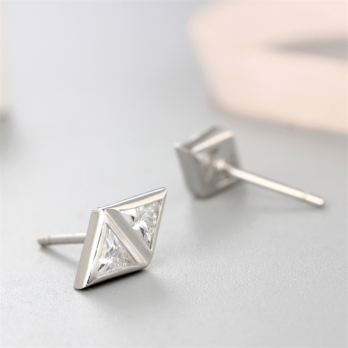 925 Sterling Silver Cubic Zirconia Stone Diamond Shaped Stud Earrings