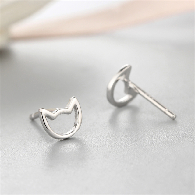 925 Sterling Silver Cute Simple Hollow Cat Stud Earrings