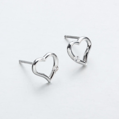 925 Sterling Silver CZ Heart Stud Earrings