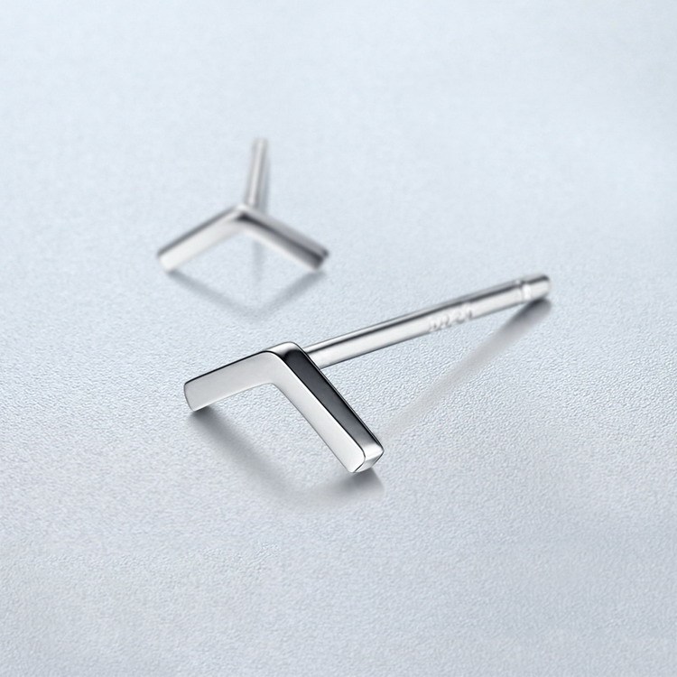 925 Sterling Silver Stud Earrings