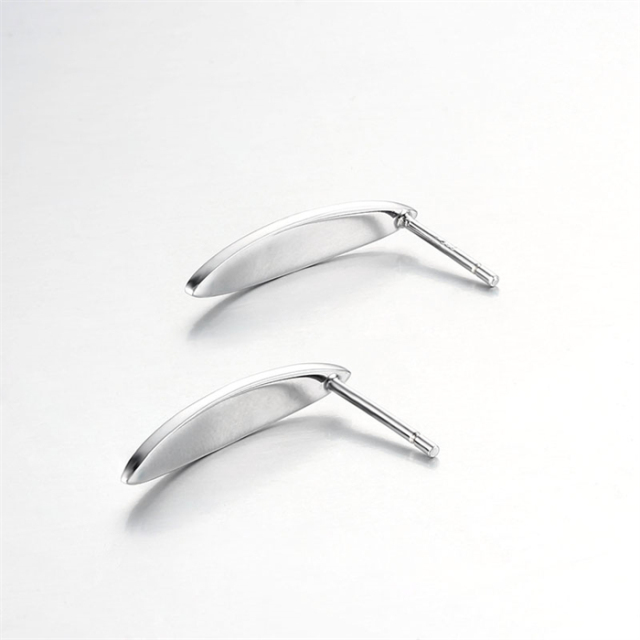 925 Sterling Silver Oval Stud Earrings