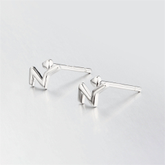 925 Sterling Silver Letter N Stud Earrings With A Heart