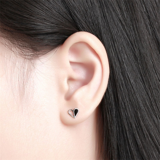 925 Sterling Silver Heart Stud Earrings