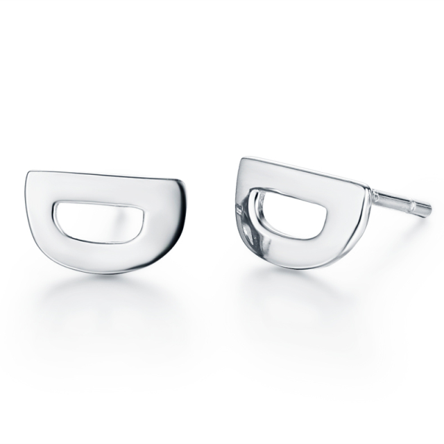 925 Sterling Silver Hollow D Stud Earrings