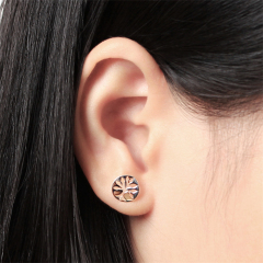 925 Sterling Silver Fresh Leaf Stud Earrings