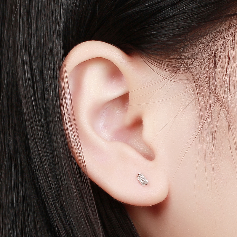 925 Silver Cubic Zirconia Square Stud Earring