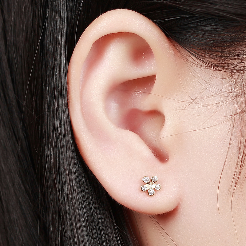 925 Sterling Silver Cubic Zirconia Flower Stud Earrings