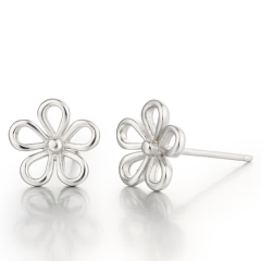 925 Sterling Silver Hollow Flowers Stud Earrings