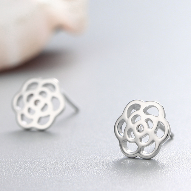 925 Sterling Silver Hollow Circular Stud Earrings