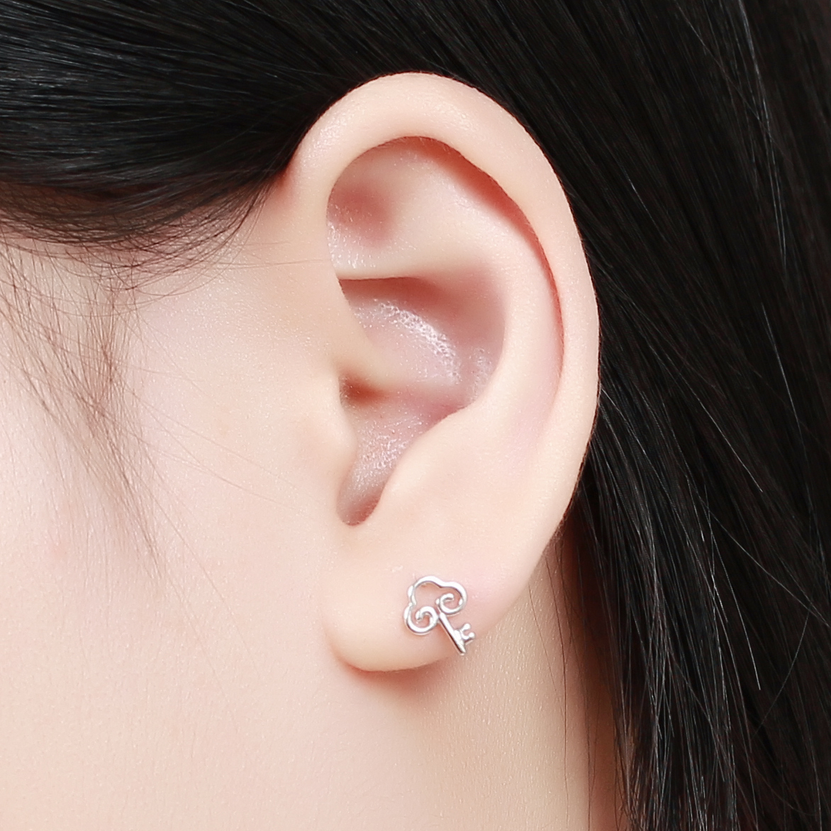 925 Sterling Silver Fancy Key Stud Earrings