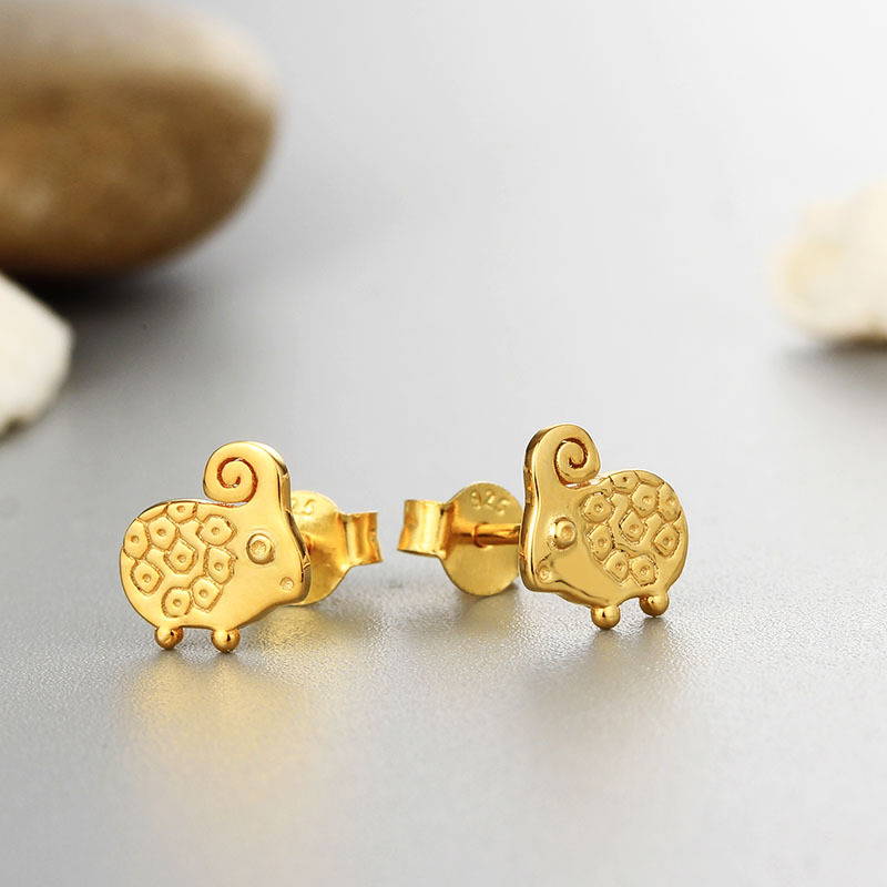 925 Sterling Silver Lovely Sheep Stud Earrings