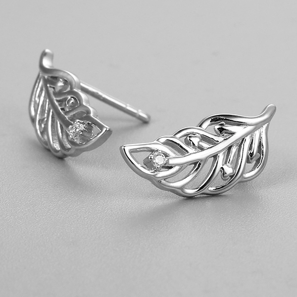925 Sterling Silver Leaf Stud Earrings