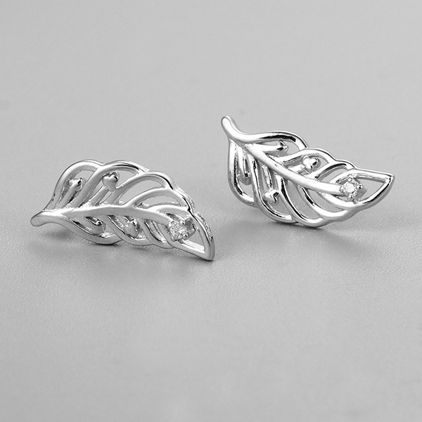 925 Sterling Silver Leaf Stud Earrings
