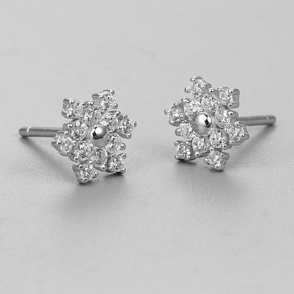 925 Sterling Silver CZ Stone Snowflake Stud Earrings