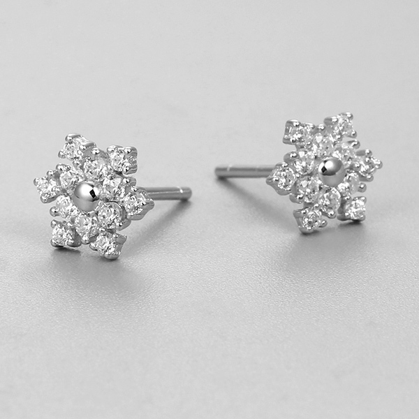 925 Sterling Silver CZ Stone Snowflake Stud Earrings